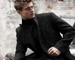 Max is also a model and promoted brand like Burberry and Mango.